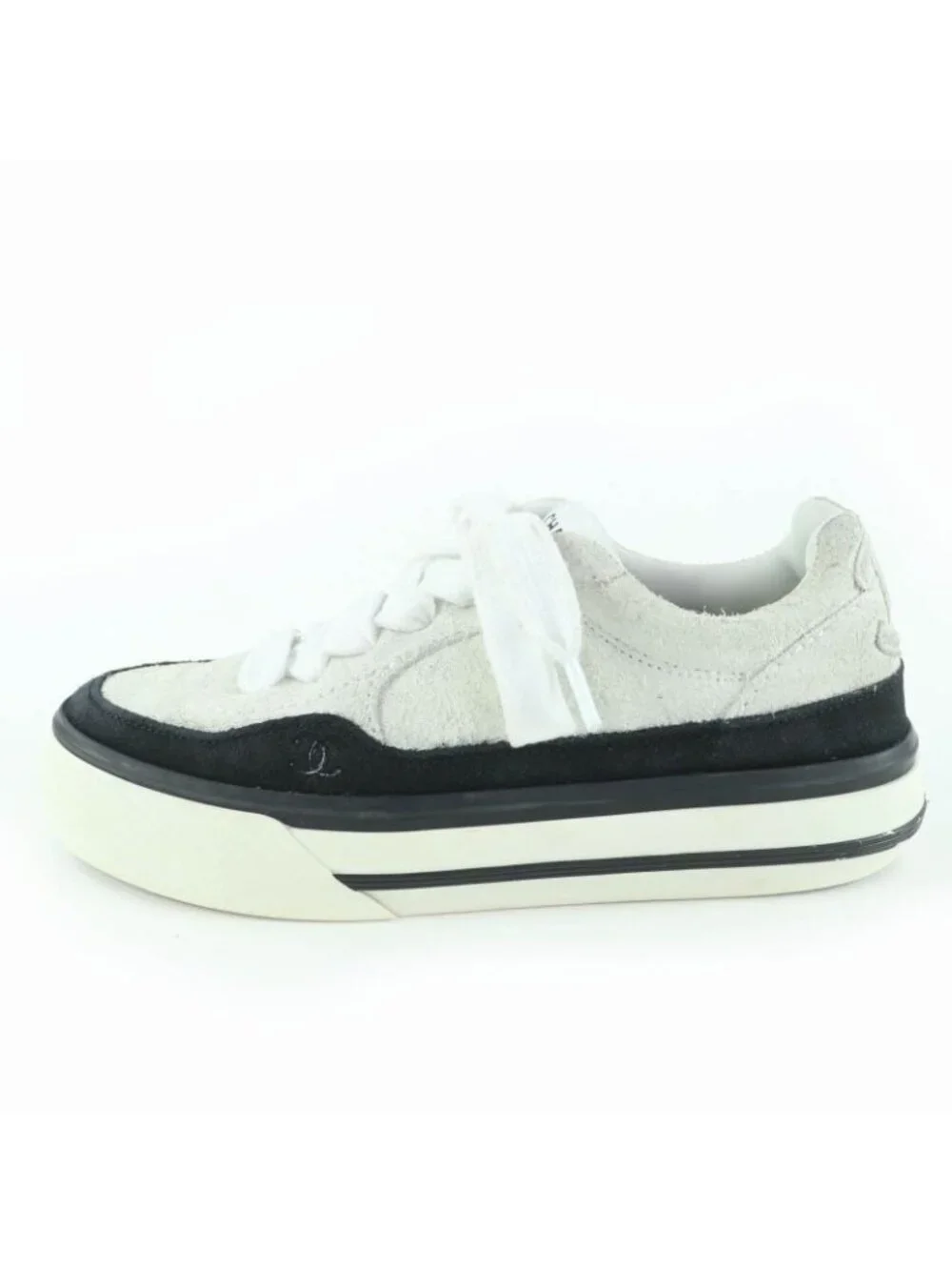 Chanel Coco Mark Lace Up Suede Leather Low-cut Sneakers White - Picture 4 of 9